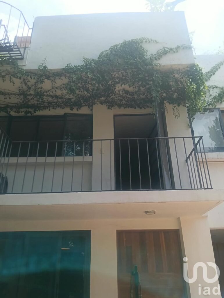 Departamento amueblado en renta frente a Plaza Boulevares, Álamos, Querétaro