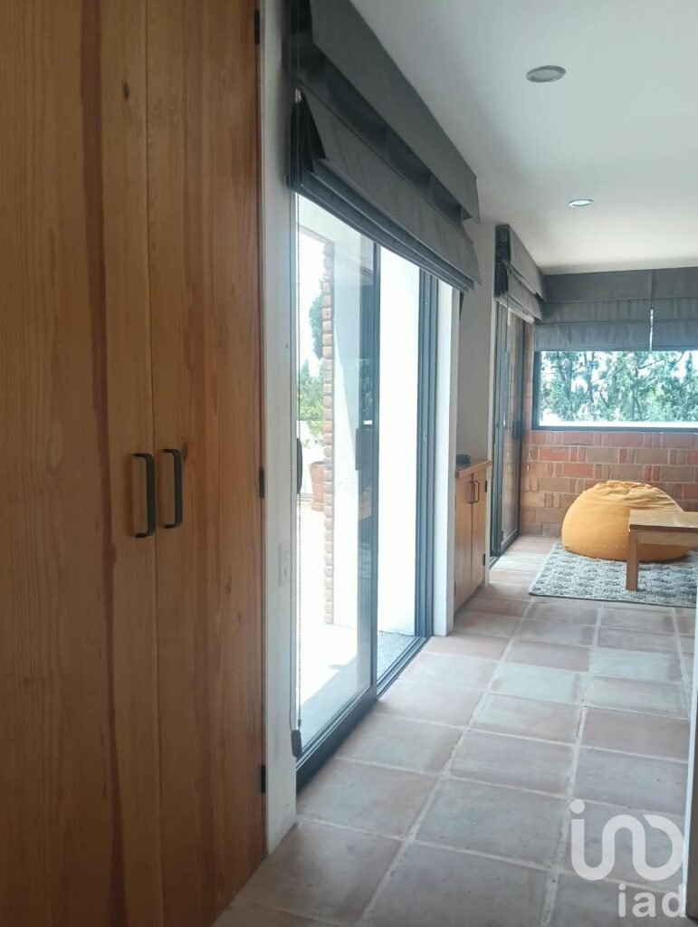 Departamento amueblado en renta frente a Plaza Boulevares, Álamos, Querétaro