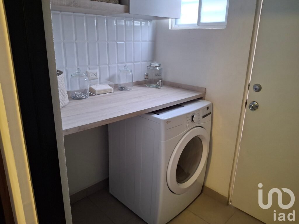 Casa Nueva en Venta en Exclusiva Zona Residencial en Apodaca. Excelente Opción en $4;045,000.00