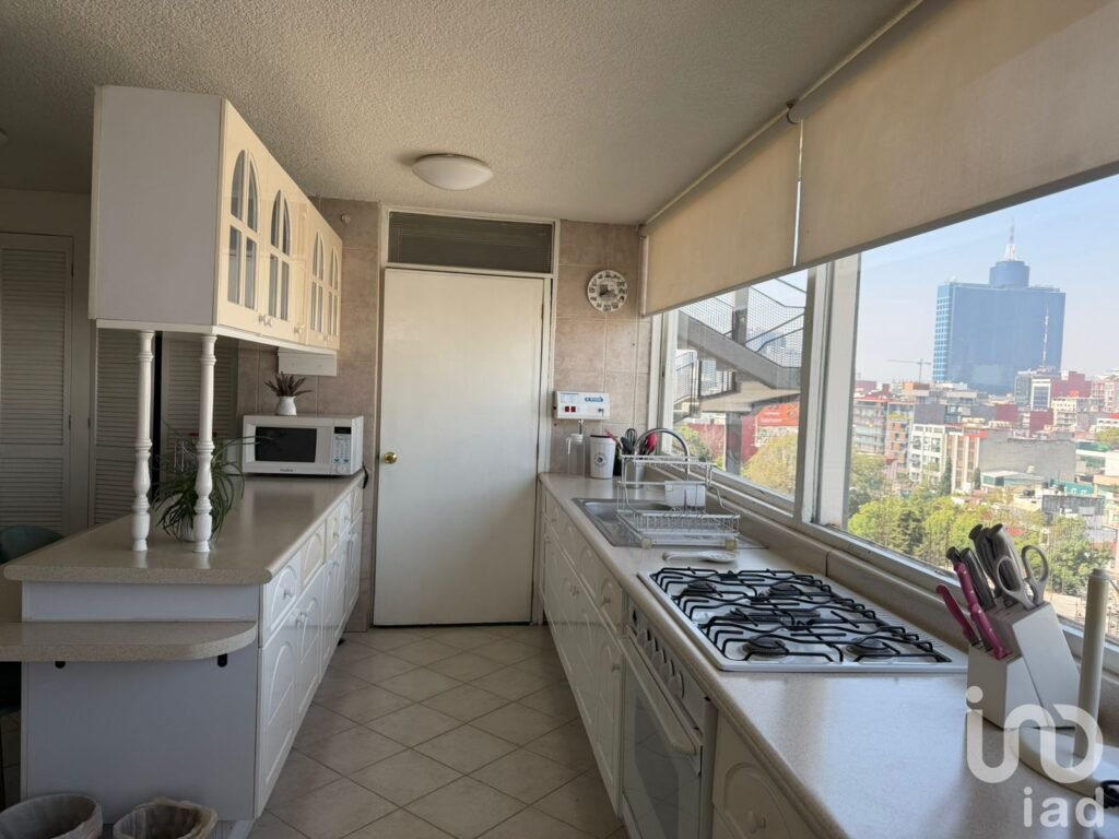 VENTA DE  DEPARTAMENTO 3 REC 236m2 CON BALCON  COLONA DEL VALLE NORTE BENITO JUAREZ