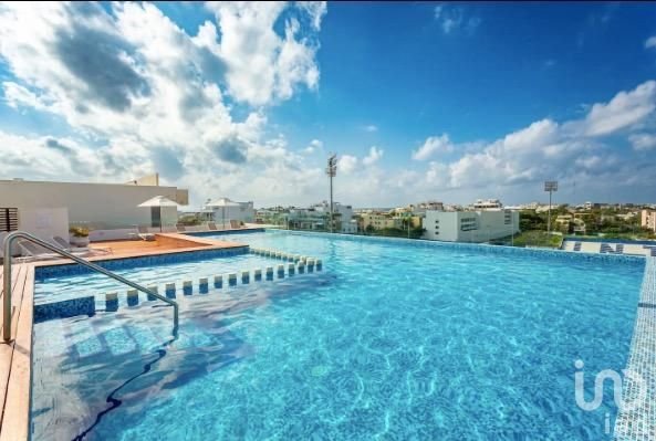 LOFT EN VENTA EN PLAYA DEL CARMEN CENTRO CALLE 34 CON 10