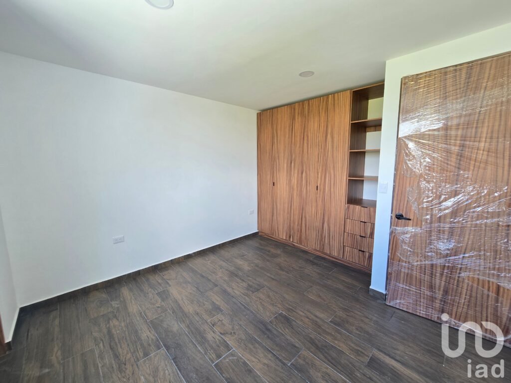 CASA EN VENTA EN SANTIAGO MOMOXPAN, SAN PEDRO CHOLULA | CERCA DE UDLAP, UVM, VOLKSWAGEN Y FINSA