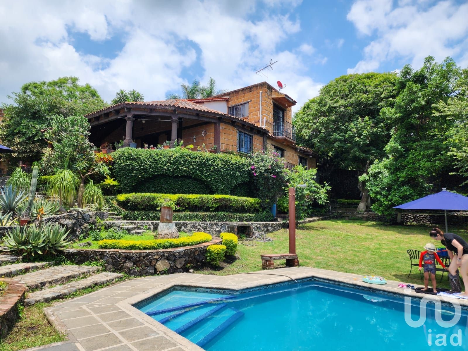 Venta de Casa con Bungalows en Tepoztlan Morelos