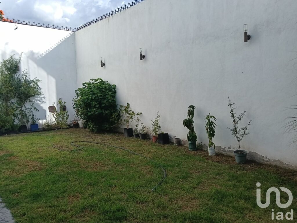 CASA EN VENTA RESIDENCIAL ITALIA QUERETARO CERCA AV 5 DE FEBRERO
