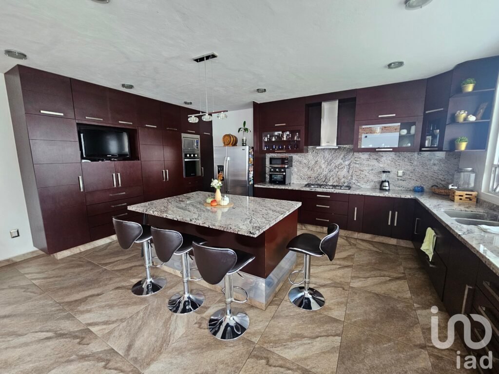 CASA EN VENTA RESIDENCIAL ITALIA QUERETARO CERCA AV 5 DE FEBRERO