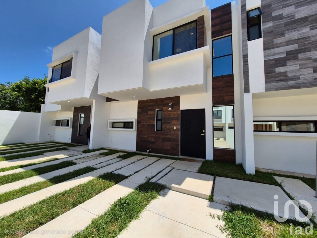Casa en Venta en la Zona Sur de Cancún | Modelo F| 3 Recámaras | Cerca de Av. Huayacán y Av. 135