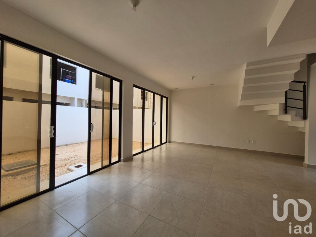 Casa en Venta en la Zona Sur de Cancún | Modelo F| 3 Recámaras | Cerca de Av. Huayacán y Av. 135
