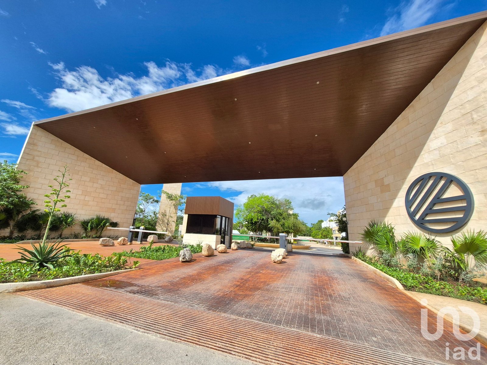 Casa en Venta en la Zona Sur de Cancún | Modelo F| 3 Recámaras | Cerca de Av. Huayacán y Av. 135