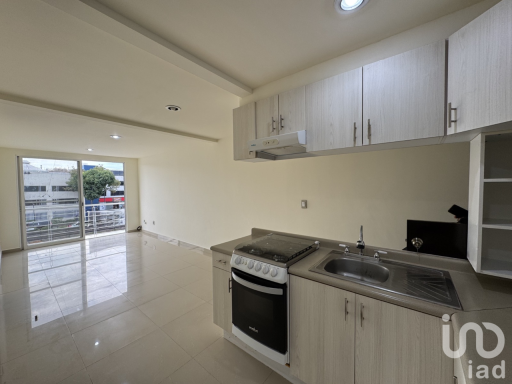Departamento de 85 m² con Balcón y Bodega a Pasos del Metro Xola