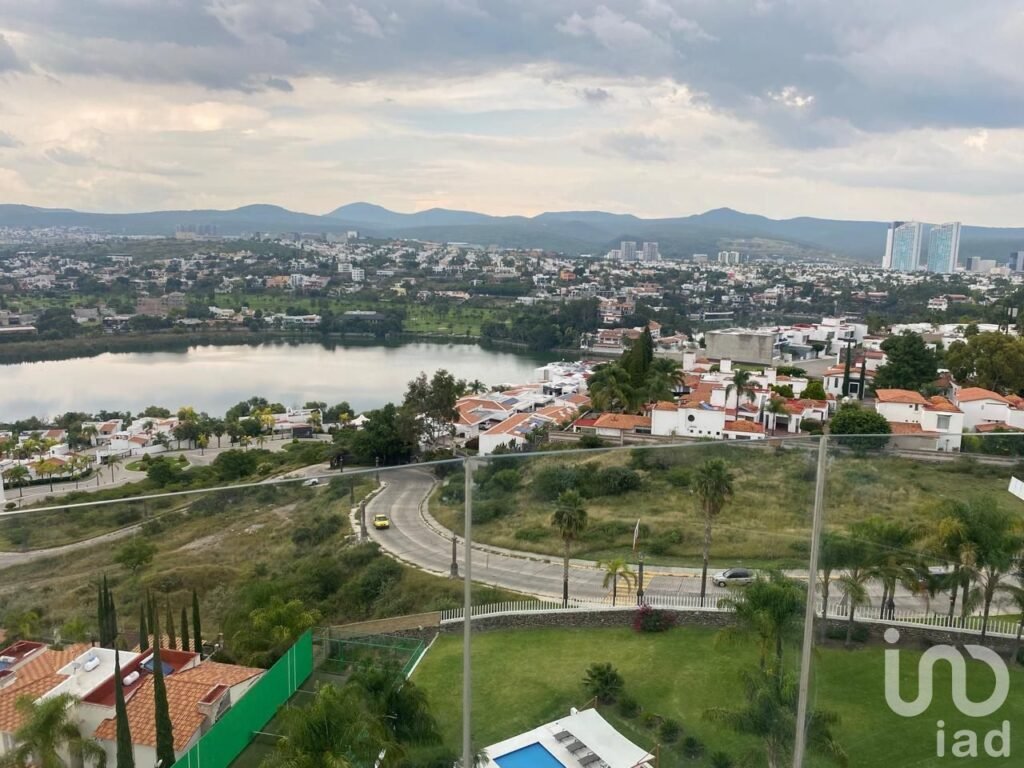 DEPARTAMENTO DE LUJO EN RENTA JURIQUILLA