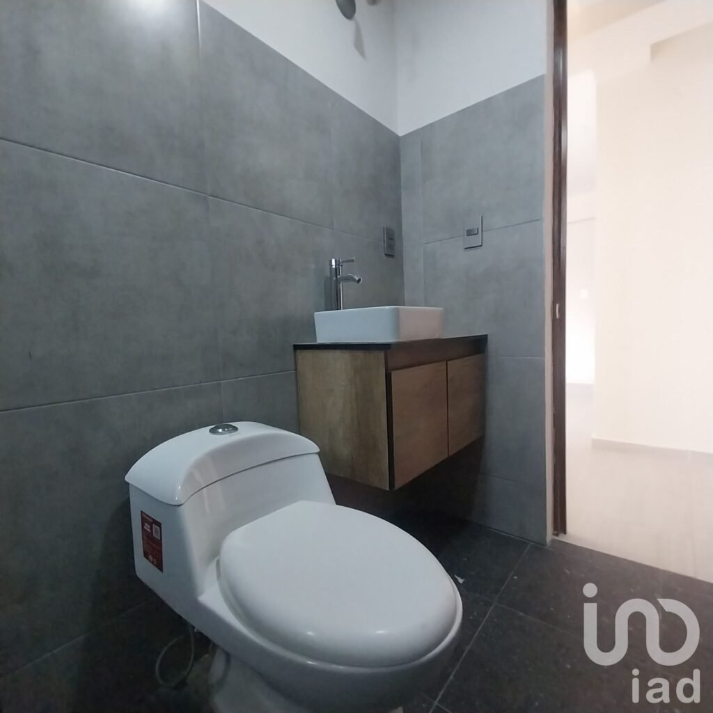 DEPARTAMENTO EN VENTA CON BALCON Y ESTACIONAMIENTO EN ZONA NORTE DE OAXACA