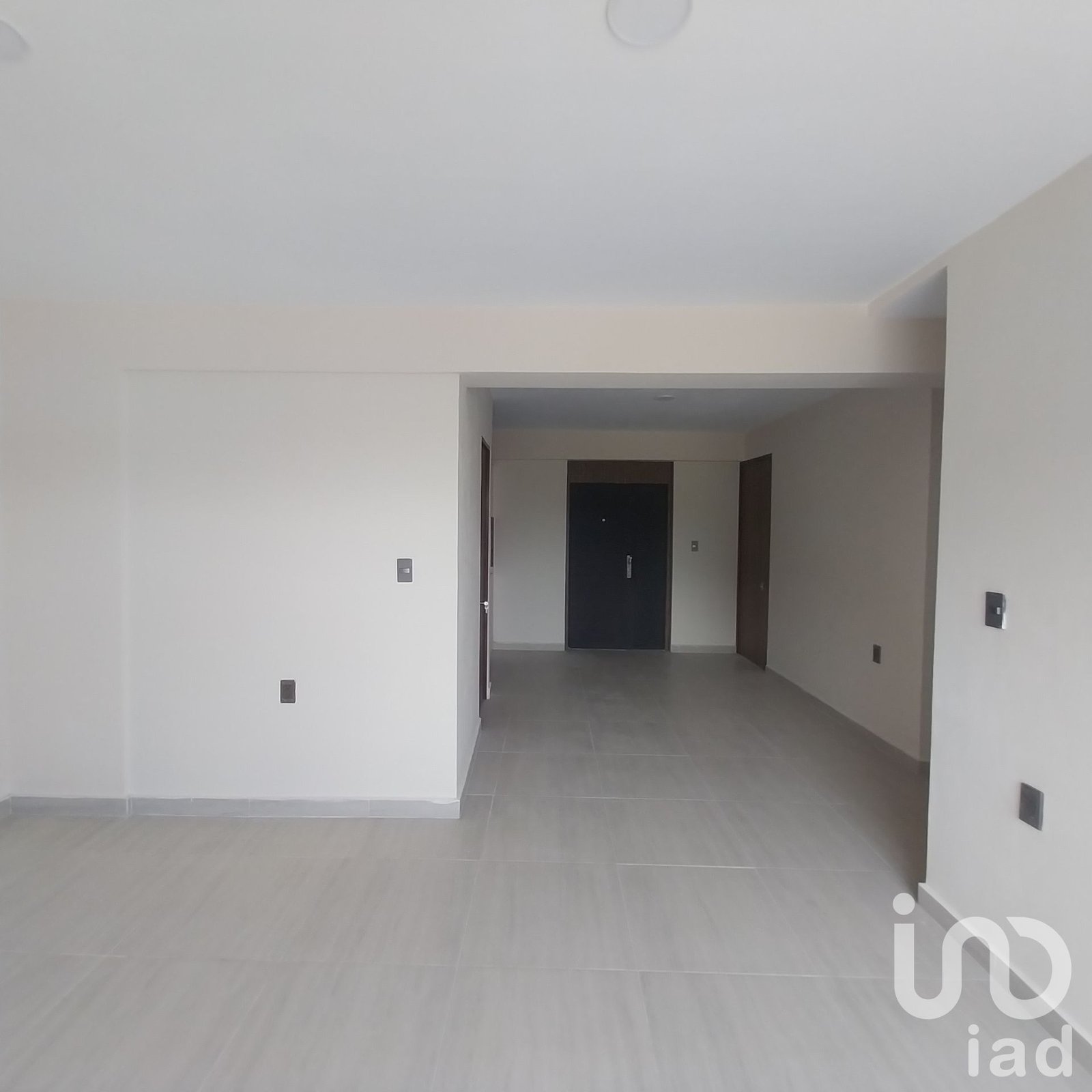DEPARTAMENTO EN VENTA CON BALCON Y ESTACIONAMIENTO EN ZONA NORTE DE OAXACA