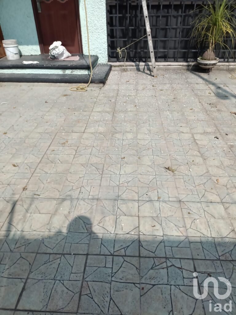CASA HABITACION EN CALLE X No.56 ALIANZA POPULAR REVOLUCIONARIA ALCALDIA COYOACAN CP04800 CDMX