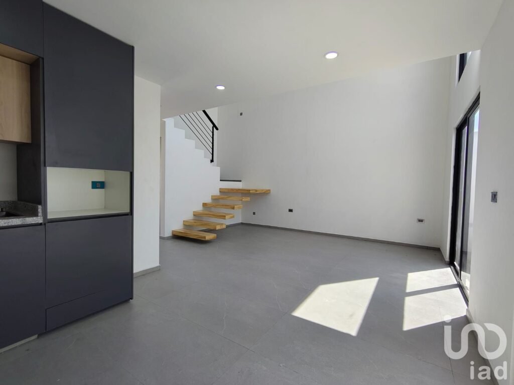 Casa en Venta en Cuautlancingo, Puebla, México (El Ameyal)