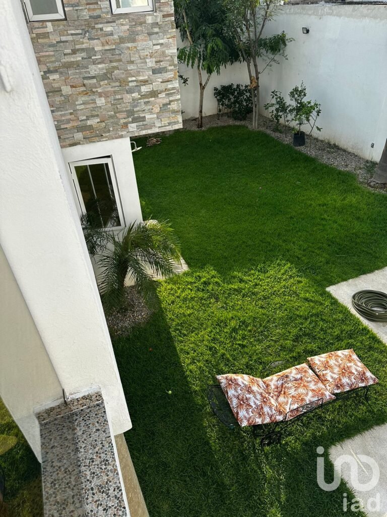 Preciosa Casa en Venta en Burgos, Morelos