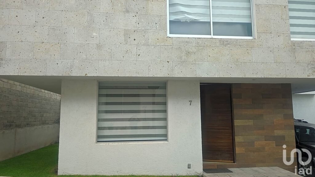 CASA EN RENTA EN CISNES LAGO DE GUADALUPE