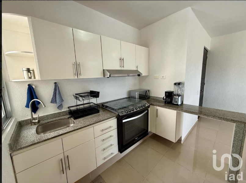 Departamento Amueblado en Renta en Cancún  SM 40  2 Recámaras  $17,000