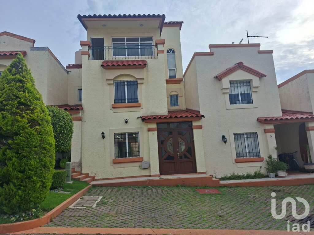 Se Vende casa en Villa del Real, Tecamac, estado de Mexico