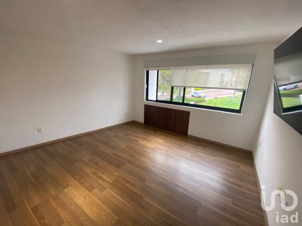 RESIDENCIA EN VENTA CUMBRES DE JURIQUILLA