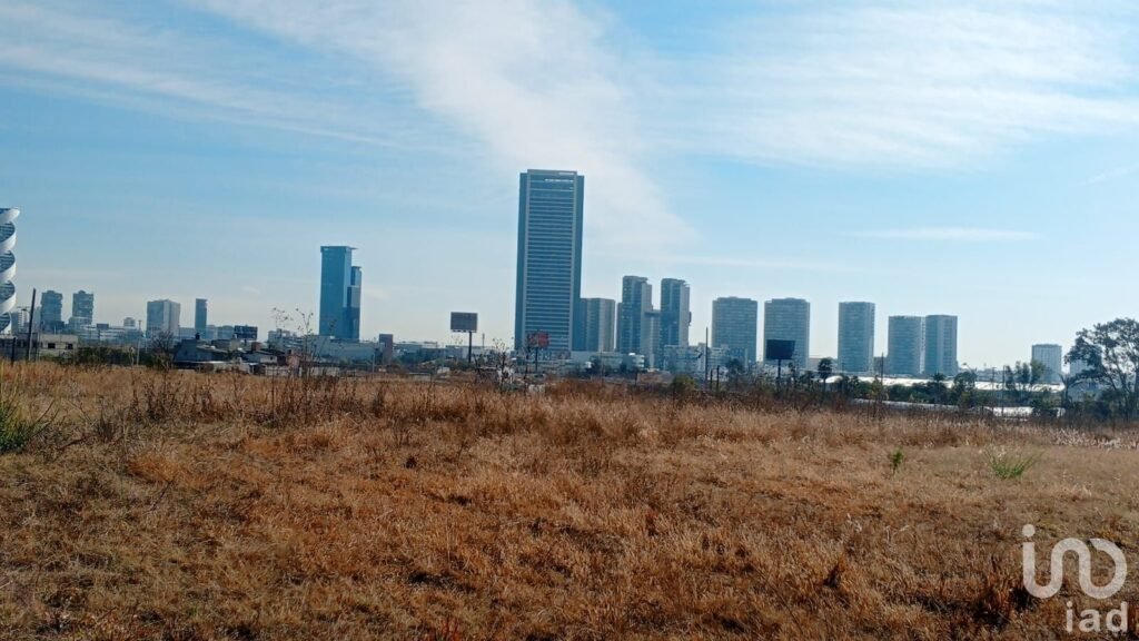 Terreno En Venta, Cerca De Lateral Atlixcáyotl