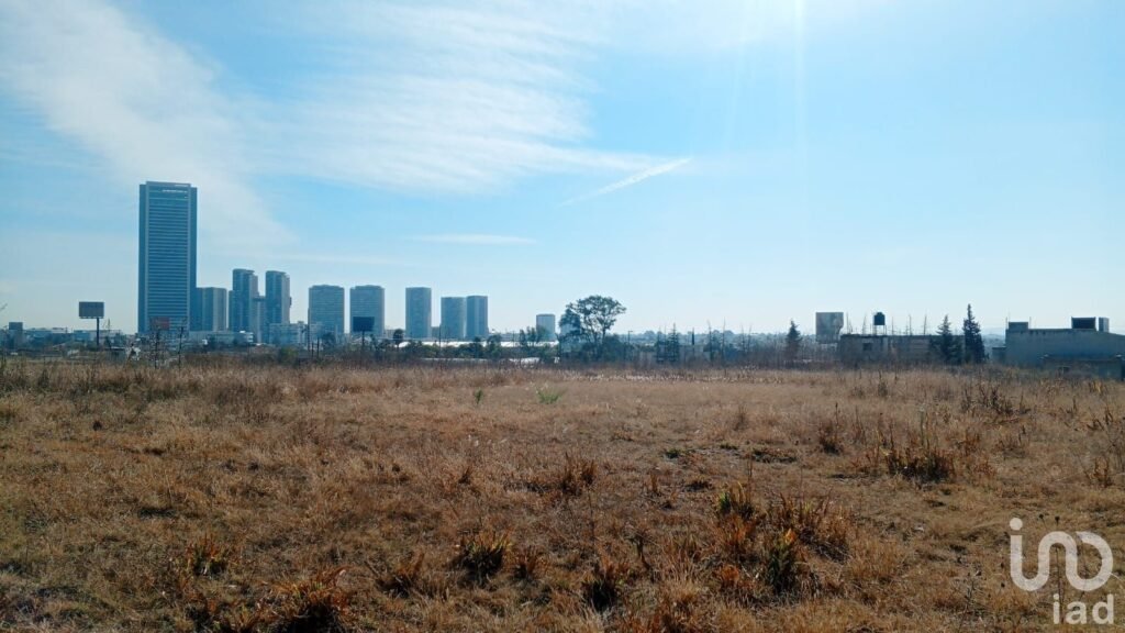 Terreno En Venta, Cerca De Lateral Atlixcáyotl