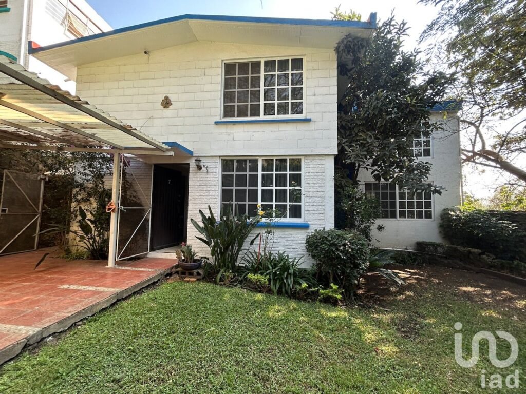 Casa en venta en condominio en Lomas de Cortés Cuernavaca