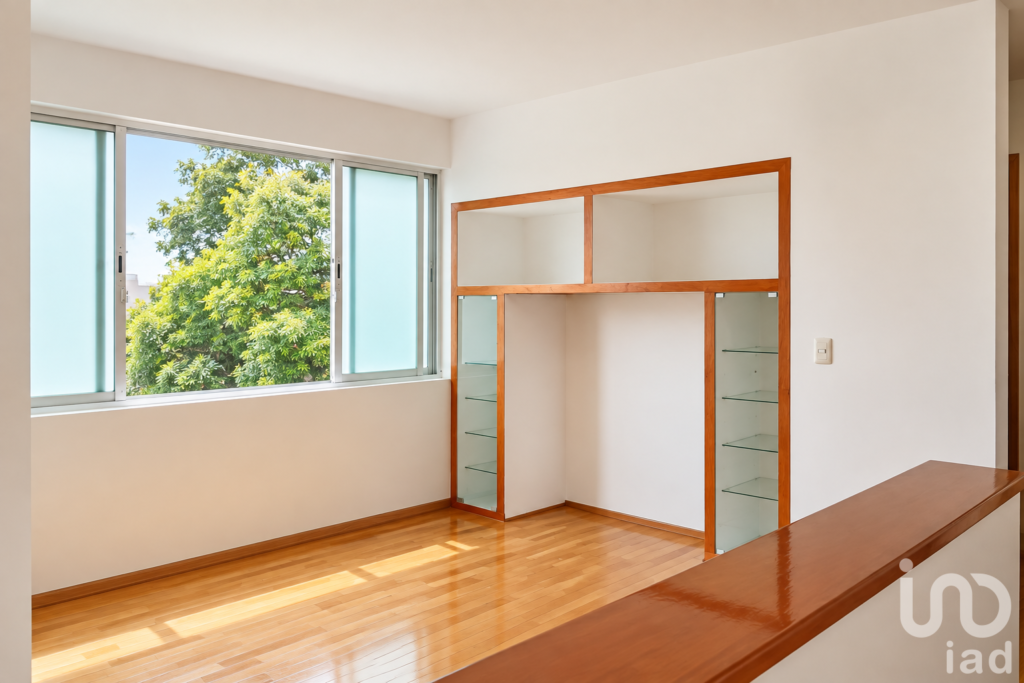 Pent House en venta en colonia Narvarte. Estancia a doble altura + Terraza