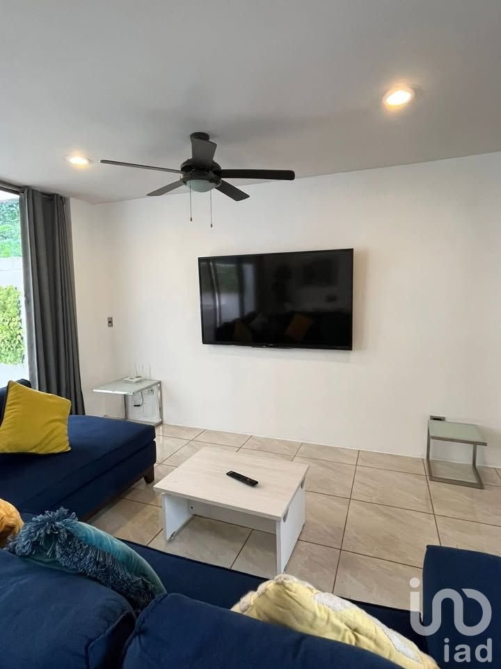 Casa amueblada con alberca en renta en Residencial El Cielo (pet friendly)