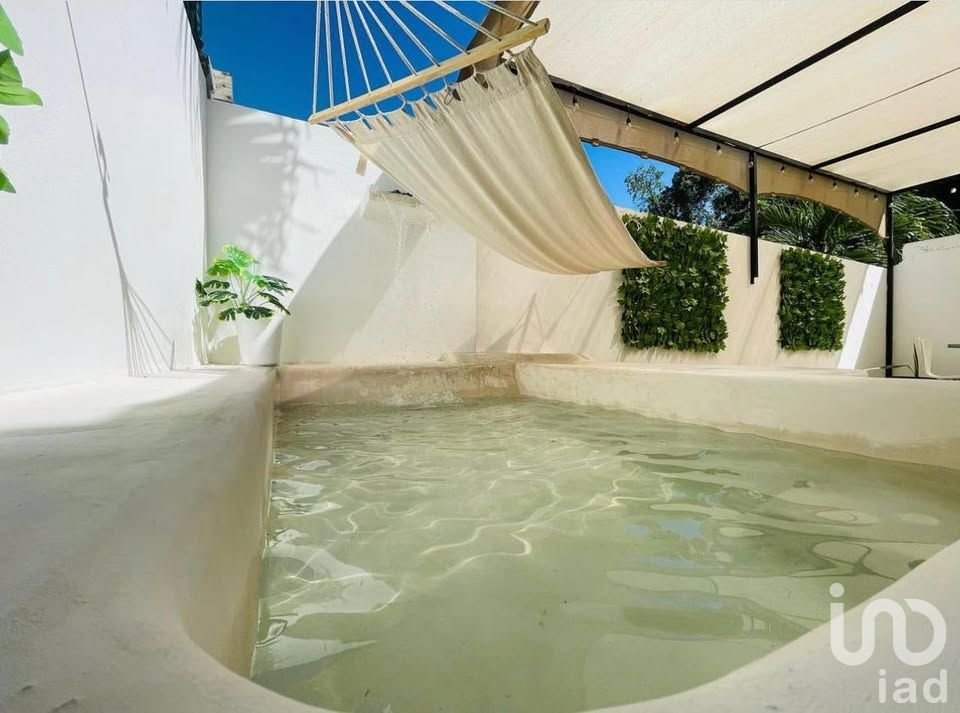 Casa amueblada con alberca en renta en Residencial El Cielo (pet friendly)