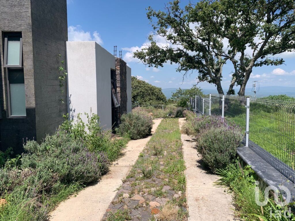 Terreno en venta Fraccionamiento Campestre en Los Cerritos, Tepatitlán, Jalisco