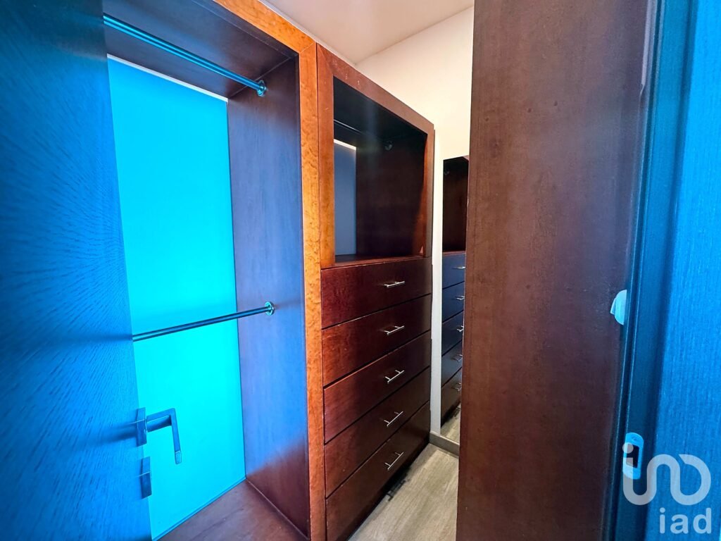 Departamento en renta en Torre Adamant alberca sauna gimnasio, Campanario, Queretaro