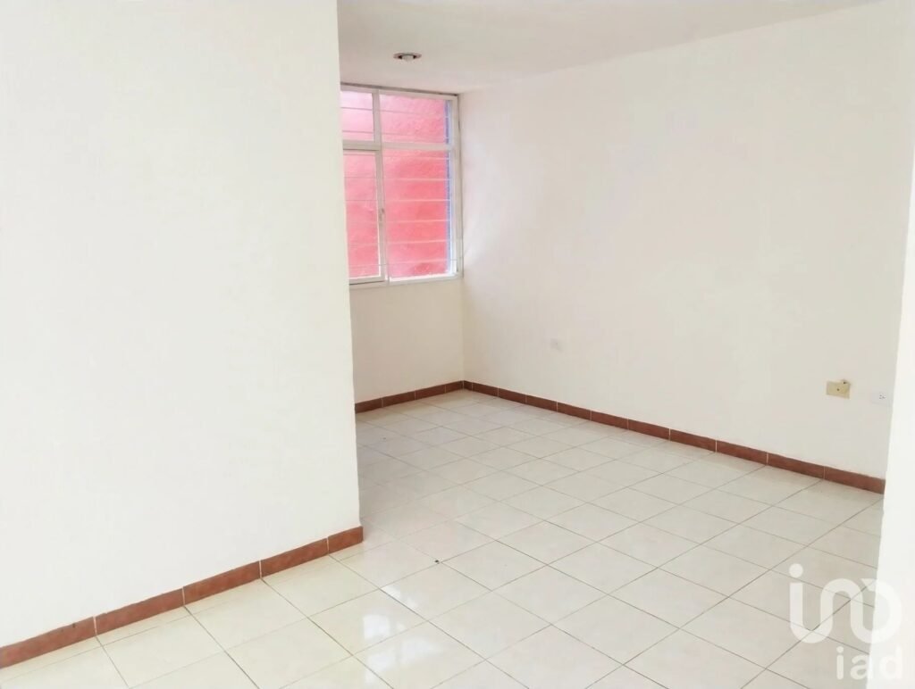 Casa en Venta cerca de La Calera | Lomas de San Alfonso | 289 m² de Construcción + Jardín