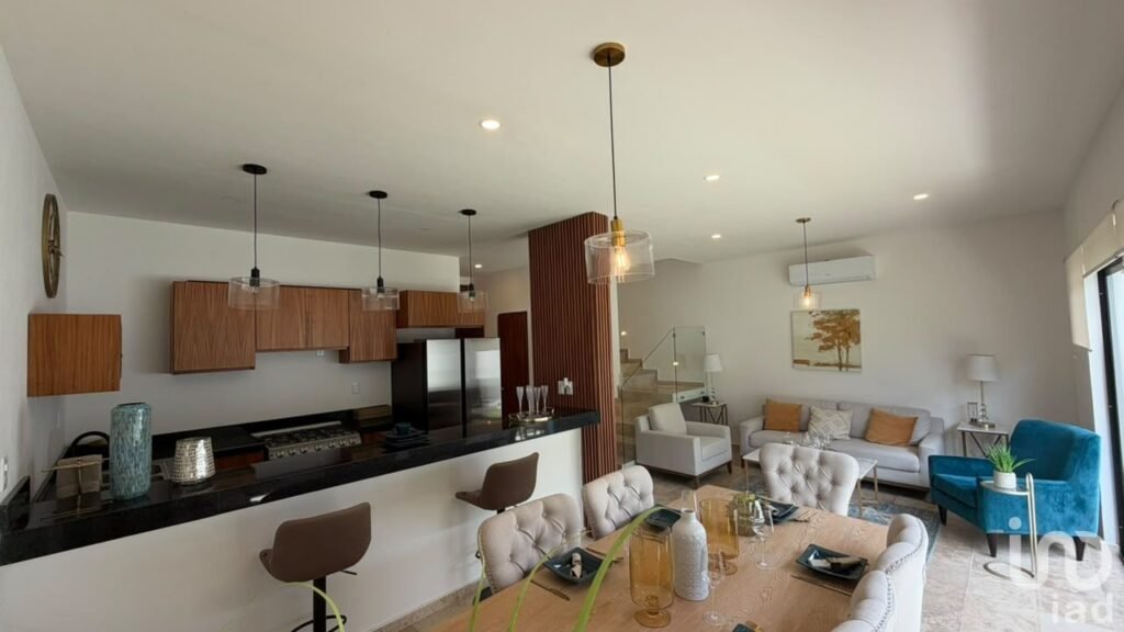 CASA EN VENTA RESIDENCIAL ARBOLADA, CANCÚN