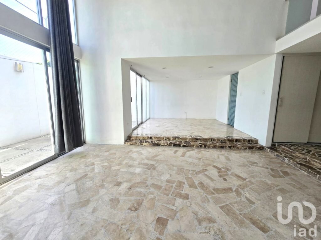 CASA EN RENTA EN LOMAS DE LORETO, PUEBLA