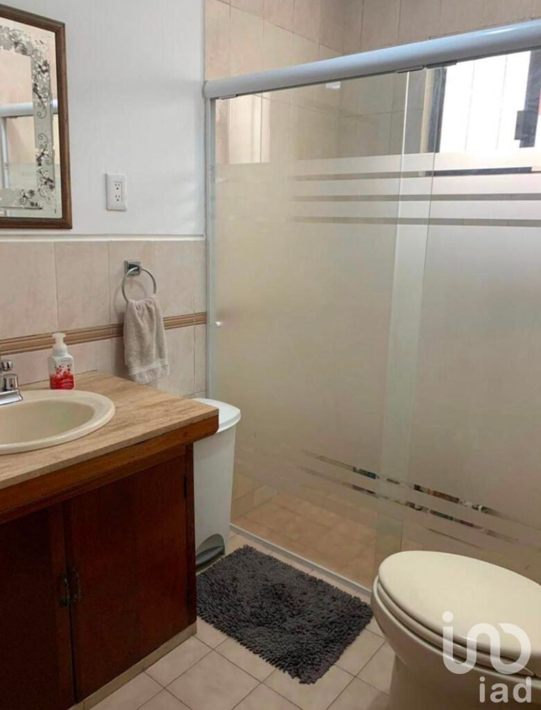 Casa en venta en Lomas de Rosales, Tampico, Tamps.