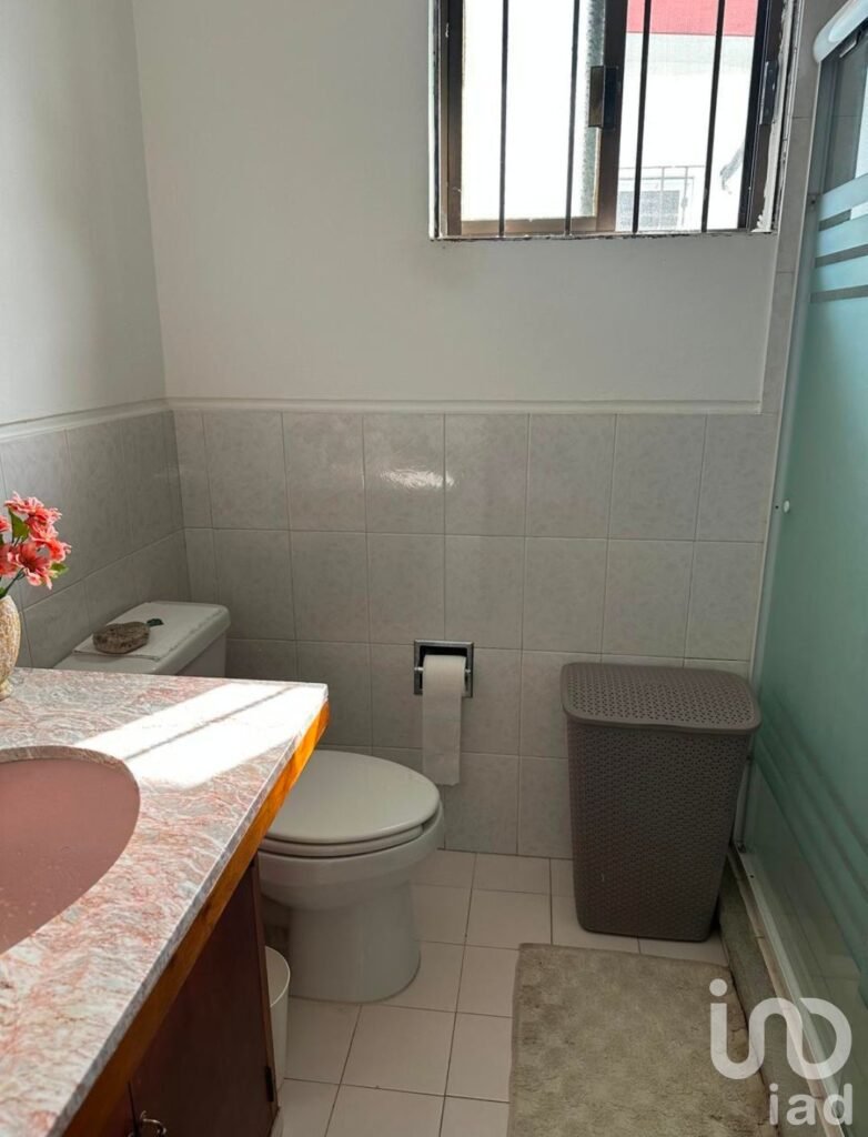 Casa en venta en Lomas de Rosales, Tampico, Tamps.