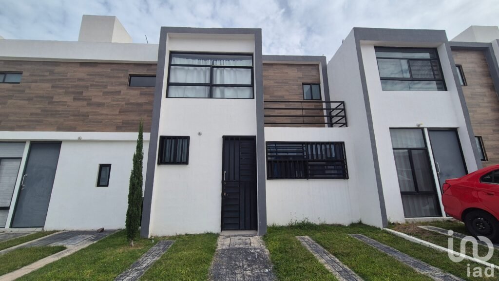 Casa en Renta Fraccionamiento Villalba Corregidora Queretaro