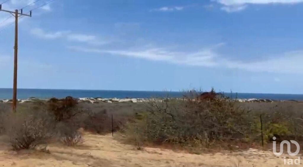 VENTA DE TERRENO EN LA RIBERA CON VISTA AL MAR