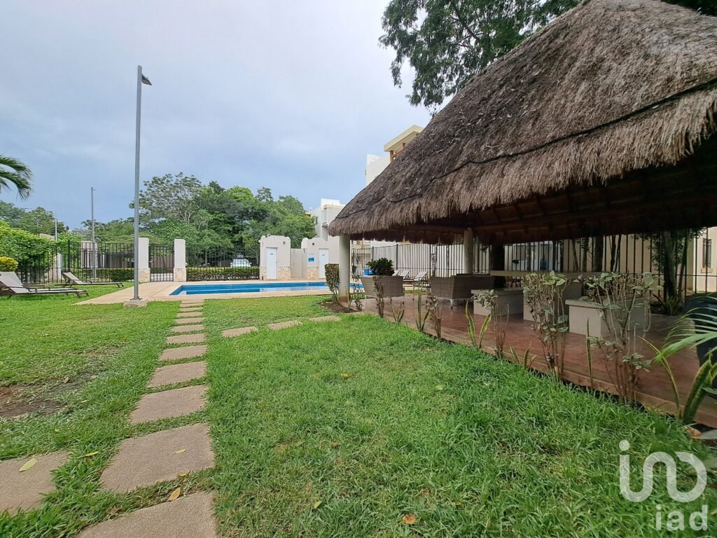 DEPARTAMENTO EN VENTA - JARDINES MAYAKOBA - PLAYA DEL CARMEN