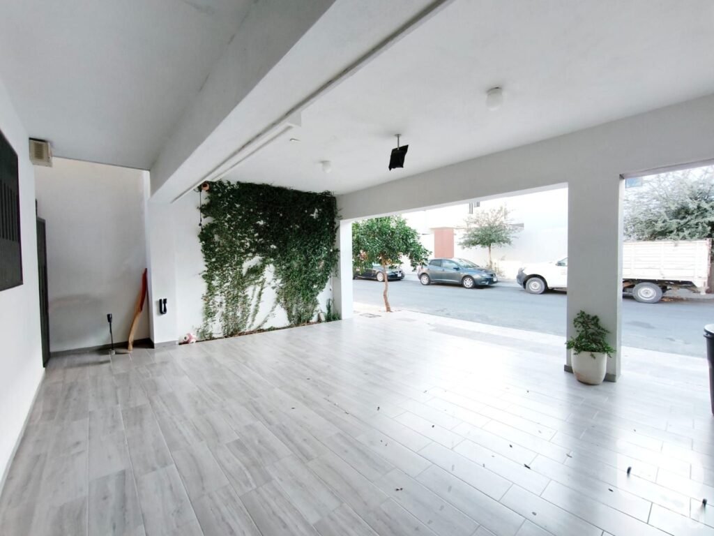 Casa Equipada en venta con paneles solares en Toscana Residencial