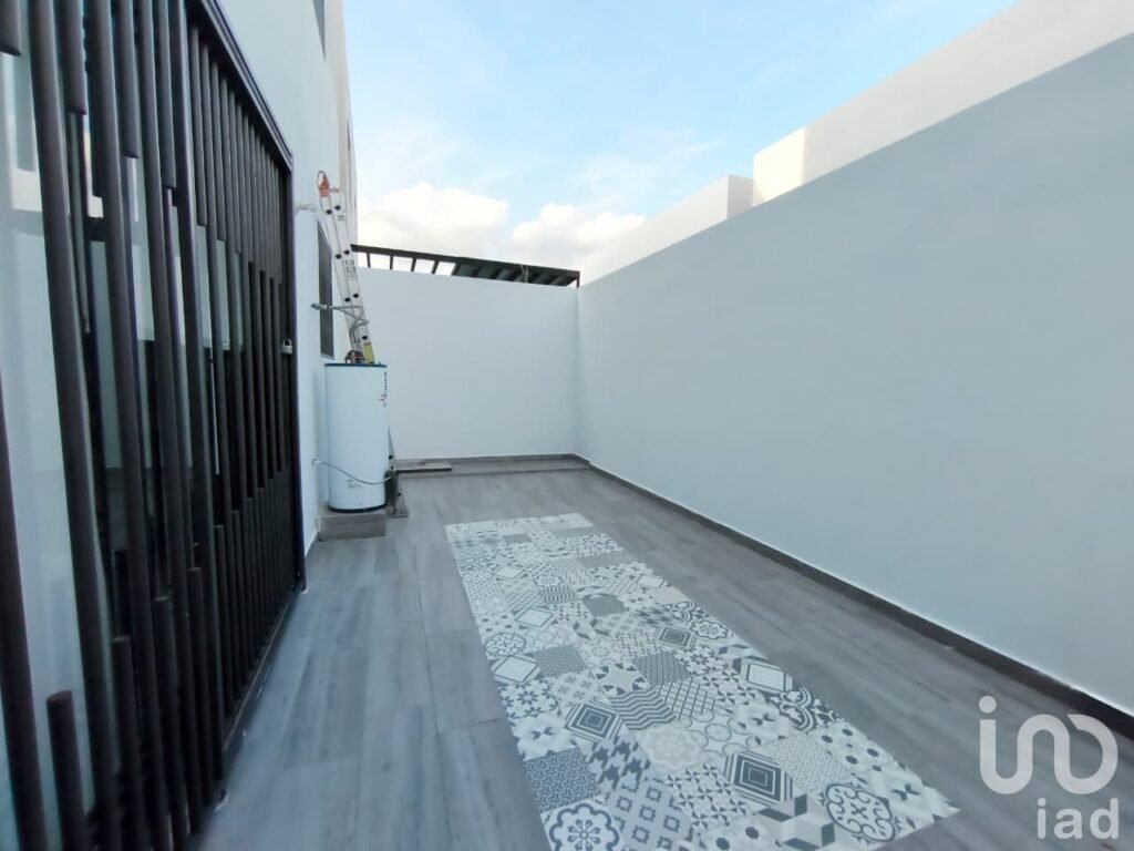 Casa Equipada en venta con paneles solares en Toscana Residencial
