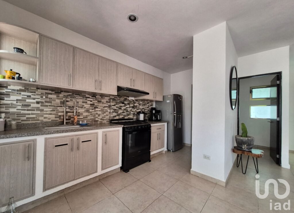 CASA EN VENTA ZONA SUR CANCUN JADE RESIDENCIAL