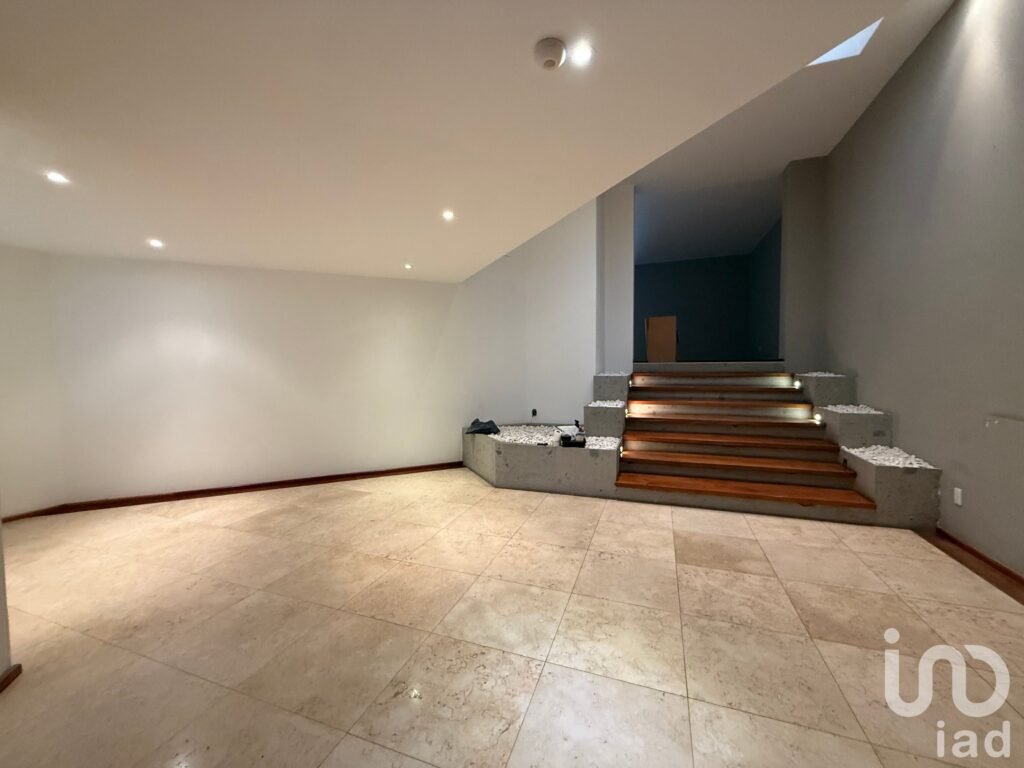 CASA EN VENTA EN EL PEDREGAL A UNOS PASOS DE PERISUR