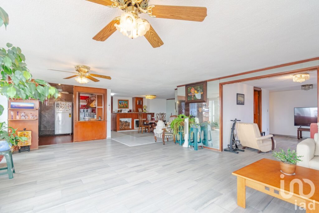 Departamento tipo PH en venta en Av. Colonia del Valle 732, Del Valle Centro, Benito Juárez, CDMX.