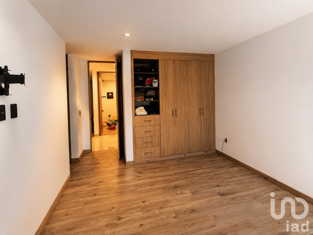 Venta de Casa Condominio Trento al Norte de la Ciudad a 1 minuto de Costco