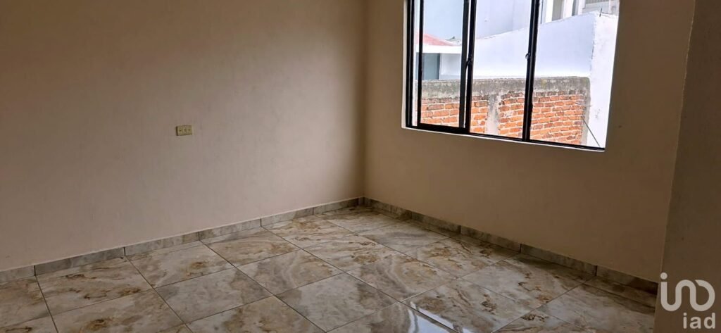 OFICINA EN RENTA, LAS REYNAS, IRAPUATO