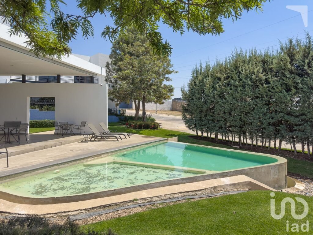 AMPLIA CASA EN CAPITAL NORTE, ALTATERRA ZAPOPAN