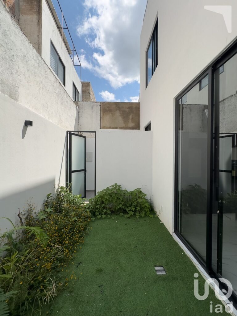 CASA A ESTRENAR EN CAPITAL NORTE, ALTATERRA ZAPOPAN