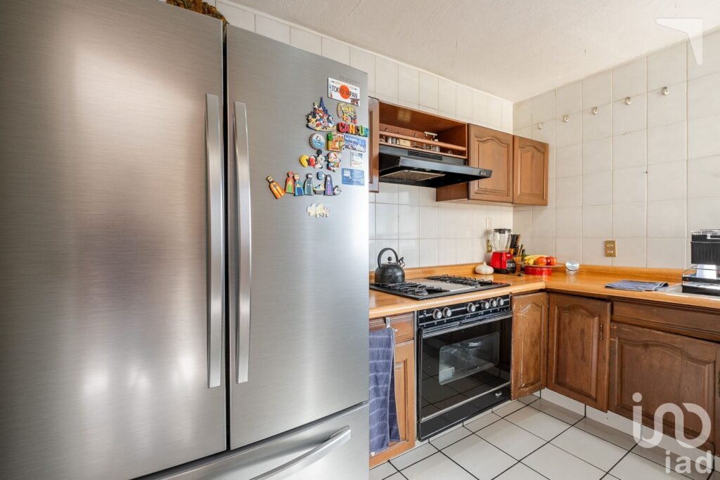 Casa en Venta en Avenida Novelistas, Jardines Vallarta Zapopan