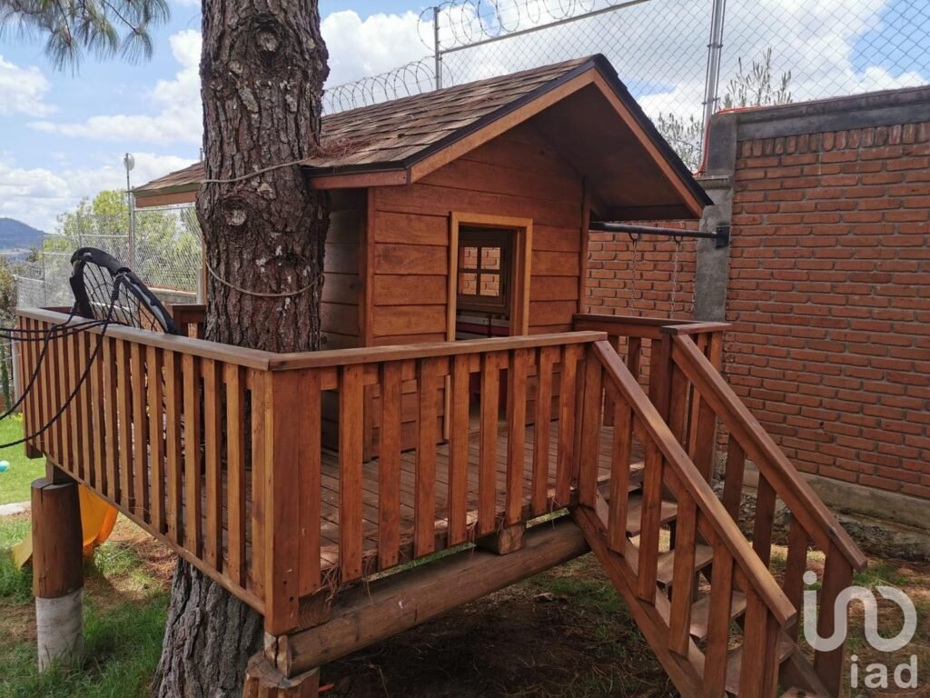 Casa tipo cabaña en Pátzcuaro Frac. Privada Villas del Sol